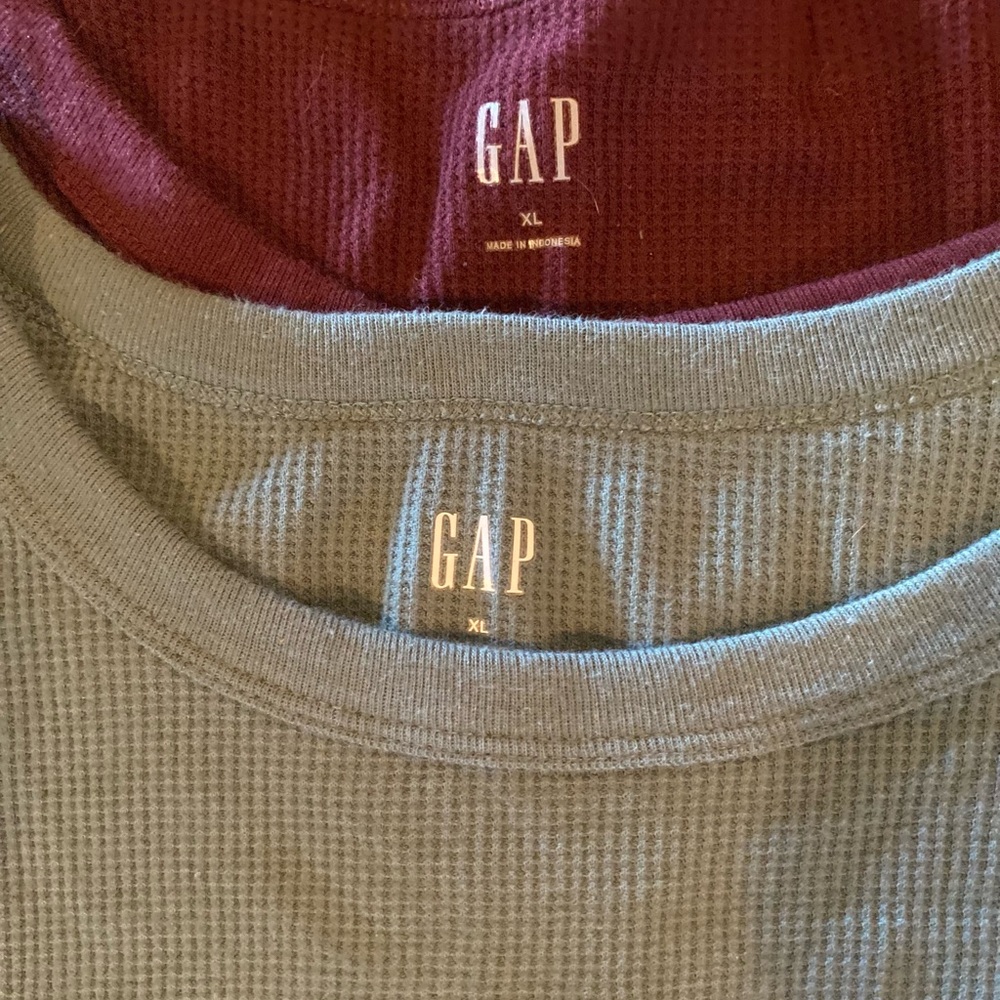 Gap thermal waffle long sleeve shirt tops green burgundy XL like new - Picture 2 of 2